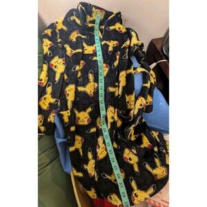 Kids Pokemon Pikachu Robe All Over Pajama PJ Bathrobe Boy Girl Video Game 6-12